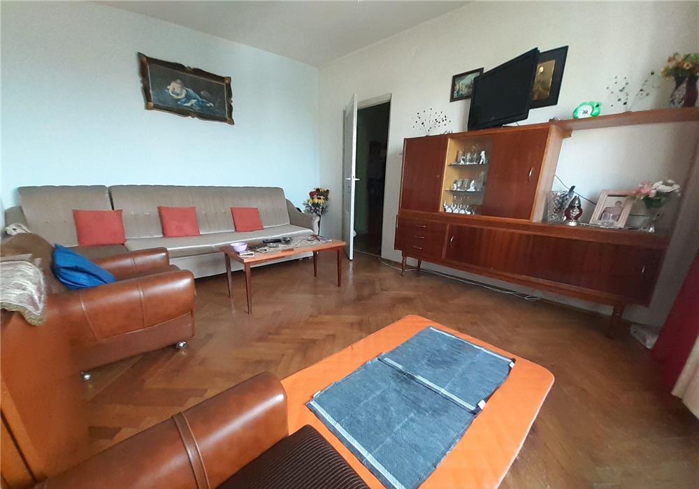Zona Gheorghe Lazar, decomandat, pregatit pentru centrala.