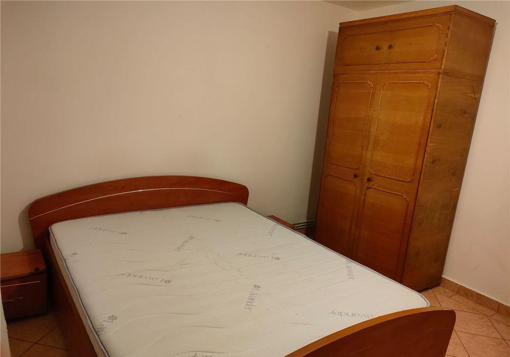 Zona Girocului, Decomandat, centrala proprie, mobilat, utilat, amenajat