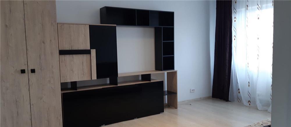Zona KIRIAC,Etajul 3,Decomandat,Amenajat,Mobilat,Utilat