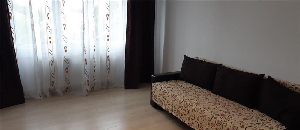 Zona KIRIAC,Etajul 3,Decomandat,Amenajat,Mobilat,Utilat