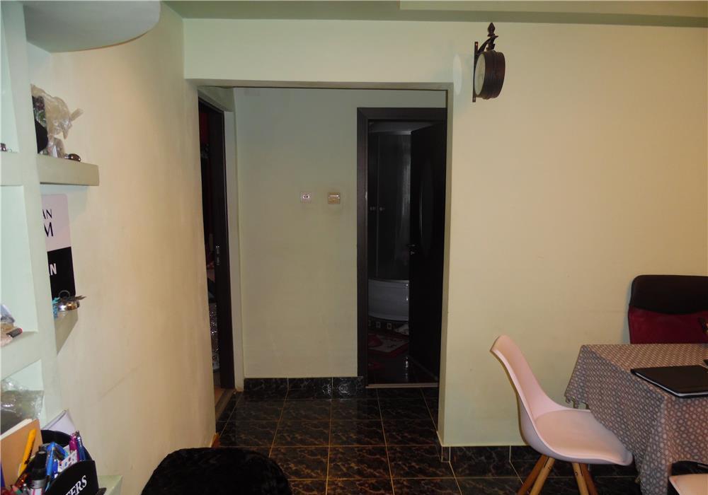 Zona linistita. In apropiere de Thalia. Centrala proprie