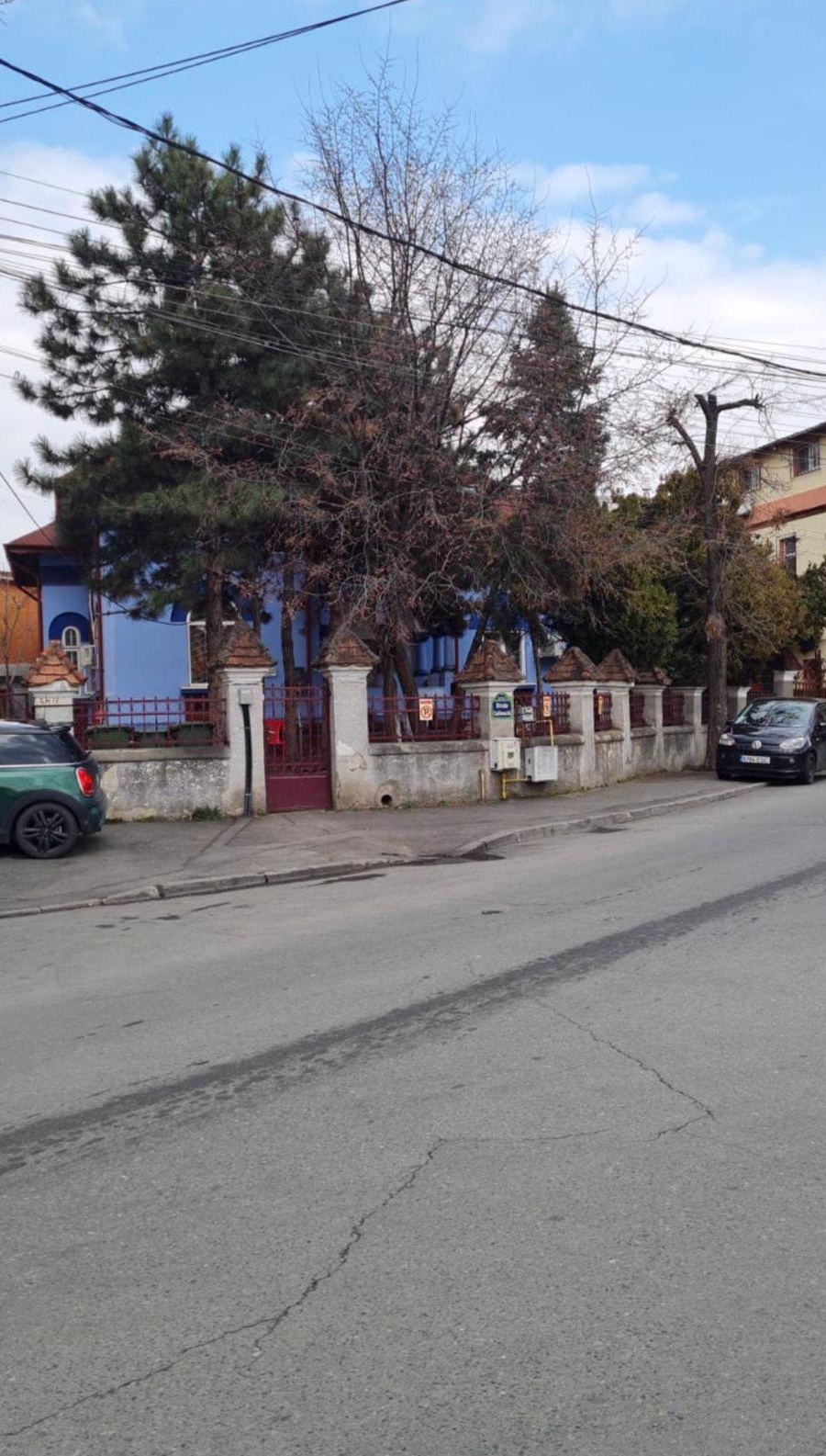 Zona Obor vila 450mp+curte 370mp