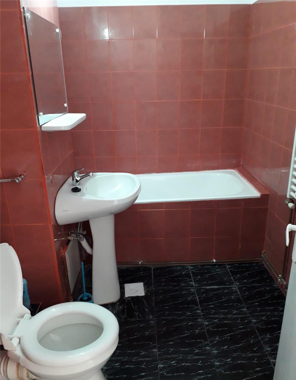 Zona STEAUA,apartament 2 camere,et 3/4,s-58 mp,centrală,preț 71 800 euro
