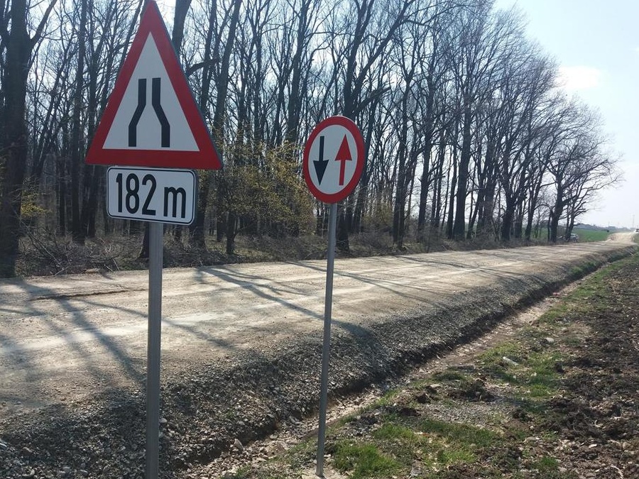 zona superba padure lac langa metrou la 10minute,plata in rate-500mp teren