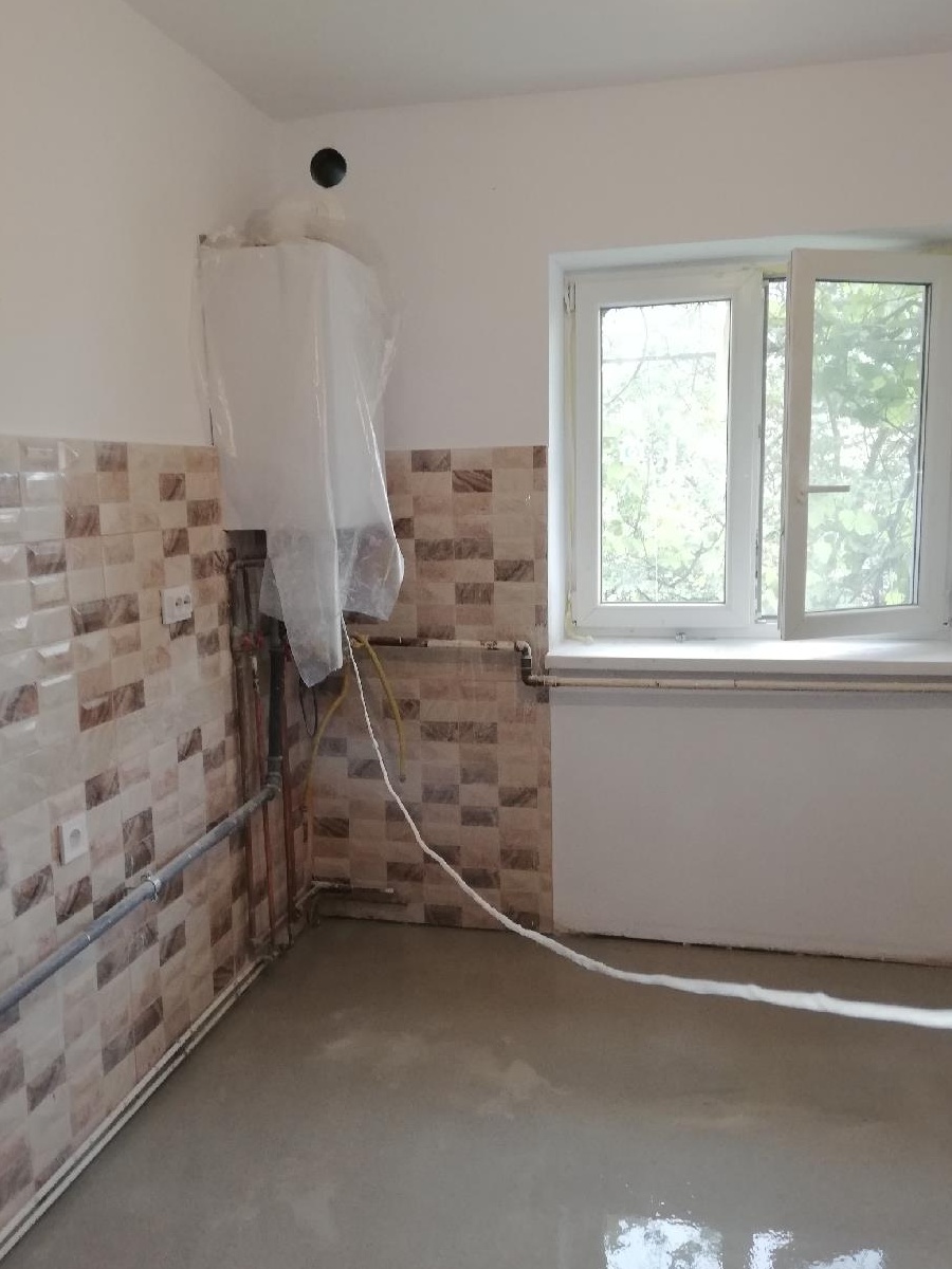 Zugrav execut lucrarii